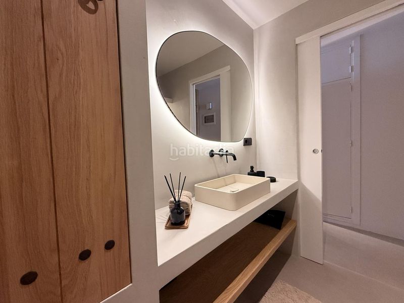 Foto 2227425f-745d-4800-ba68-6a1f779d43f6. Rent flat in Ses Figueretes - Platja d'en Bossa - Cas Serres Ibiza