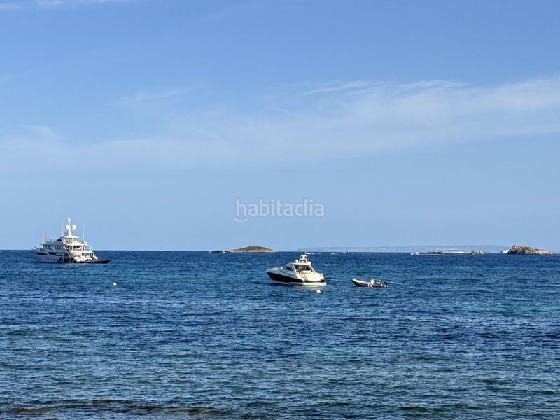 Foto 30d9b6b9-5af7-4701-a38a-24209484d287. Rent flat in Ses Figueretes - Platja d'en Bossa - Cas Serres Ibiza