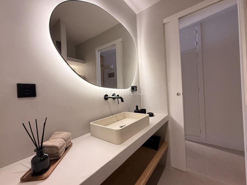 Foto 8748bb95-8807-4b0d-a7d9-0c0824ec3b1f. Rent flat in Ses Figueretes - Platja d'en Bossa - Cas Serres Ibiza