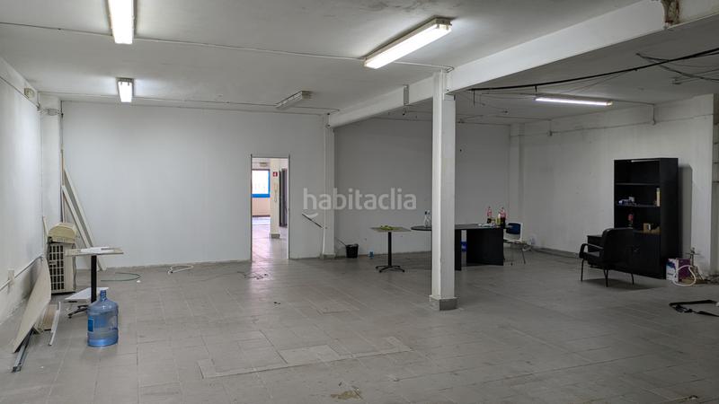 Foto 458442dc-9989-4f88-88a1-8f4c584d9256. Nau industrial a carrer de santander 73 a Bon Pastor Barcelona