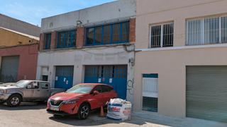 Bâtiment à usage industriel à Carrer de santander 72. Nave industrial en venta