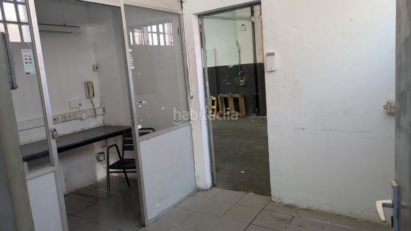 Foto a03931f4-0dc9-4ff9-a9c0-527c5f0a7be6. Nau industrial a carrer de santander 73 a Bon Pastor Barcelona