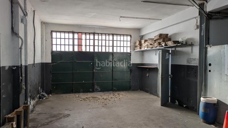 Foto ab4ec6cb-61ba-487b-8e83-f4767284122a. Nau industrial a carrer de santander 73 a Bon Pastor Barcelona