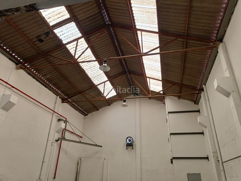 Foto c8bf0d9d-6c08-44d6-a845-c820d8c95e1b. Location bâtiment à usage industriel dans carrer de santander 73s dans Barcelona