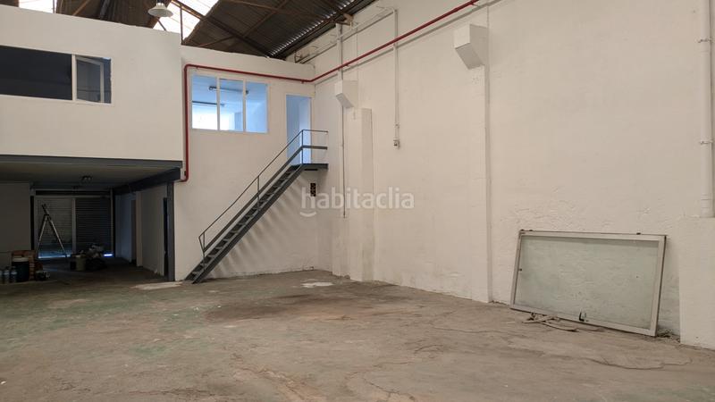 Foto cb36e13f-928c-4c3f-b76f-5b70ad9f5ba3. Location bâtiment à usage industriel dans carrer de santander 73s dans Barcelona