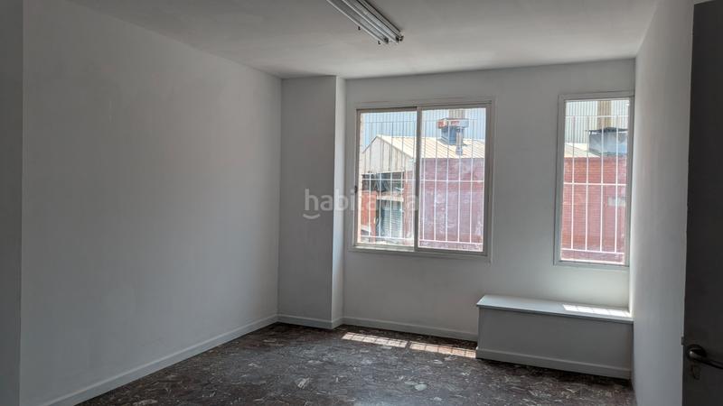 Foto 3818b07e-a969-4a3b-9d29-38e328dc218f. Miete fabrikhalle in carrer de santander 73s in Bon Pastor Barcelona