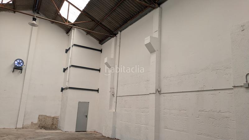 Foto 4b81d420-dd65-408d-917d-c72697fbdcaa. Miete fabrikhalle in carrer de santander 73s in Bon Pastor Barcelona