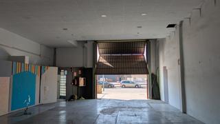 Industrial building in Carrer de la Forja 7