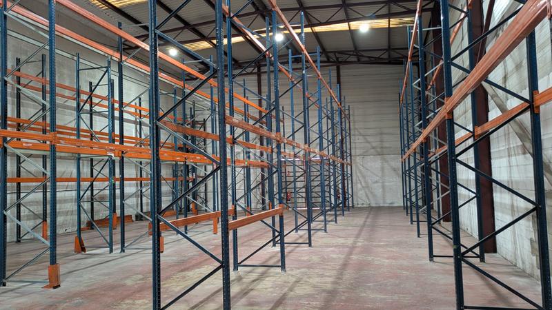 Foto 61609bc1-c8ea-41f8-8305-ab738d37628e. Rent industrial building in carrer de la forja 7 in Gavà