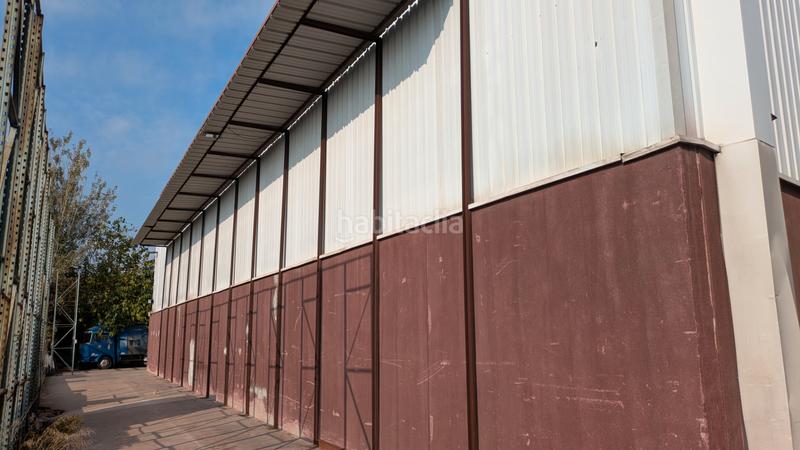 Foto dc7aa566-fc53-45bd-b30a-ca6b86a43331. Rent industrial building in carrer de la forja 7 in Gavà