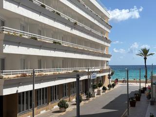 Etagenwohnung  Carrer binicanella. Piso de 3 habitaciones con terraza, balcon y vistas al mar