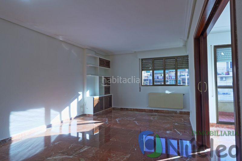 Foto 867261b3-5d49-4bd6-bf8f-1d776e689219. Appartamento con riscaldamento parcheggio in Pardaleras Badajoz