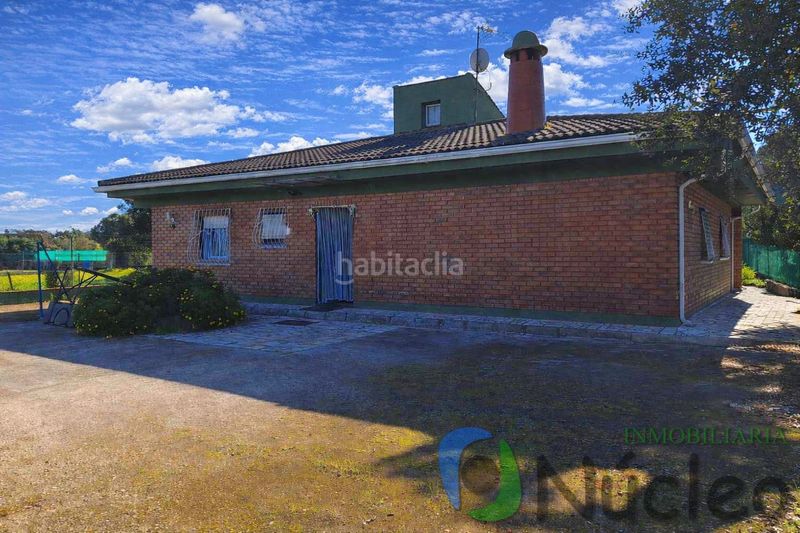 Foto 04a30955-acd2-4ccd-a9e3-a13df2ade025. Chalet en pedanías de Badajoz Badajoz