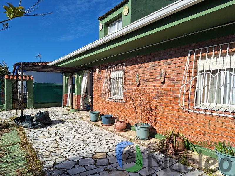 Foto 1a0e9873-8f3e-4de3-9b93-298d515345e2. Chalet en pedanías de Badajoz Badajoz