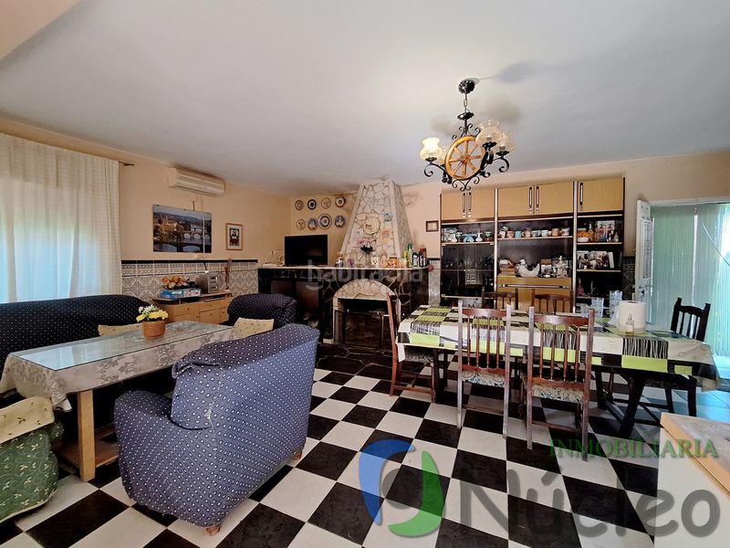 Foto 674d876d-ebd3-4689-91a6-8d14b5219d95. Chalet en pedanías de Badajoz Badajoz