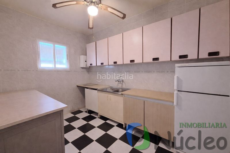 Foto 1005f1c6-87b7-483e-8afd-ffe72a0f9877. Xalet amb xemeneia piscina a pedanías de Badajoz Badajoz