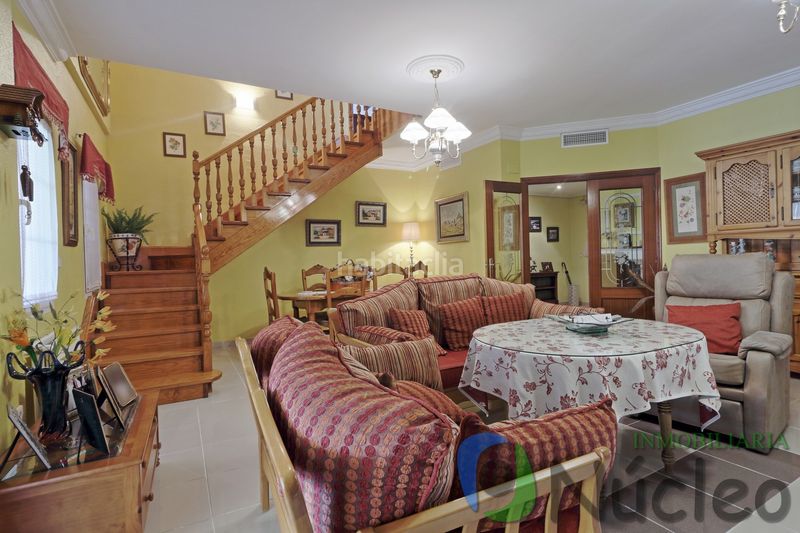Foto 2fb1bd35-6baf-4b18-a52a-973ffb342243. Chalet en Carretera de Sevilla - Los Montitos Badajoz