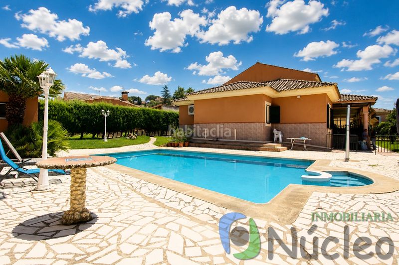Foto 68a1a265-d47c-4906-9a93-d971cd9b39a4. Chalet en Carretera de Sevilla - Los Montitos Badajoz