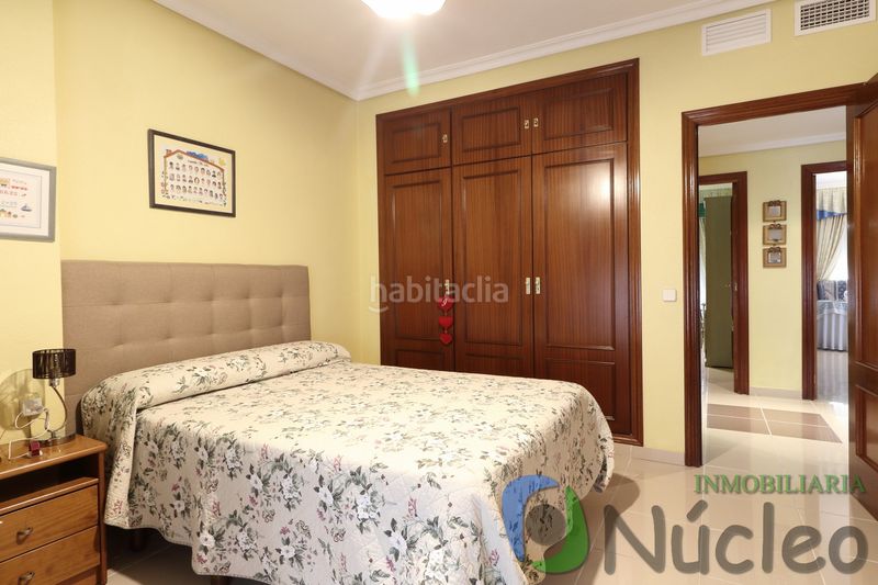 Foto a2a55158-64c1-4902-b3ad-9d9401a08d35. Chalet en Carretera de Sevilla - Los Montitos Badajoz