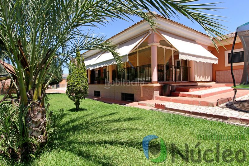 Foto aa488d5a-1ba6-48f0-a8d0-5f2324857d8f. Chalet en Carretera de Sevilla - Los Montitos Badajoz