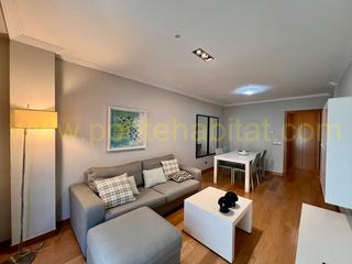 Appartement à Rúa mariscal pardo de cela 4