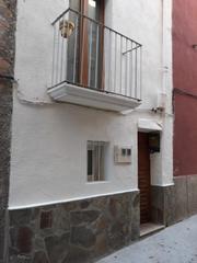 Country house in Flix