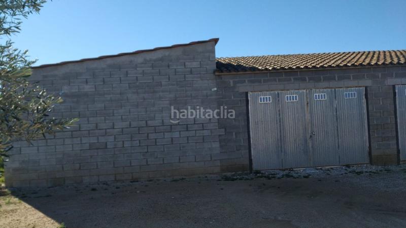 Foto 0036a52f-9f06-4035-aba1-179c73a1570b. Masía ocasion gran finca rustica con vivienda, almacenes , nave e instalaciones de ganado en Tivissa