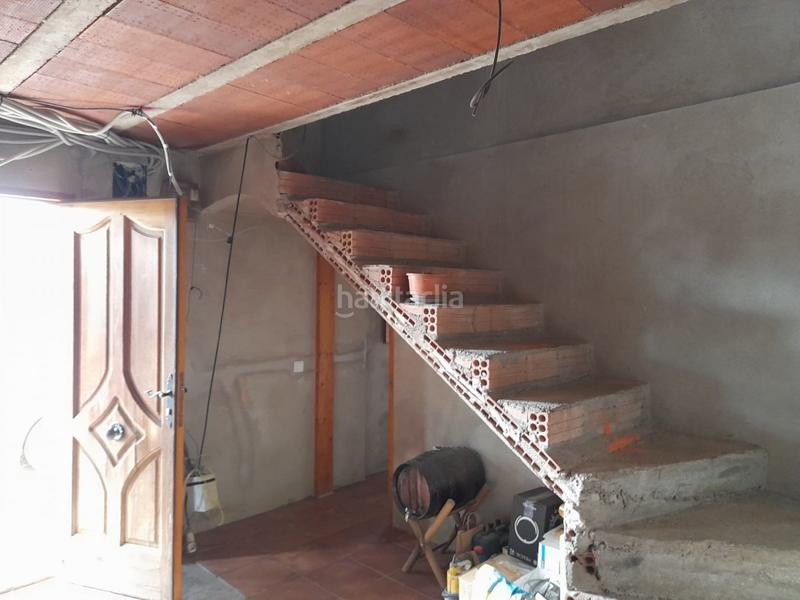 Foto 6d8103d2-bd47-434e-8f14-1784874f7fc1. Masía ocasion gran finca rustica con vivienda, almacenes , nave e instalaciones de ganado en Tivissa