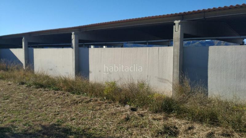 Foto 932893d2-c651-4ea1-a8ed-37d6fe91b4c0. Masía ocasion gran finca rustica con vivienda, almacenes , nave e instalaciones de ganado en Tivissa