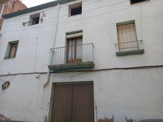 Casa a Benifallet. Ocaqsion casa de pueblo a reformar  parcialmente en benifallet