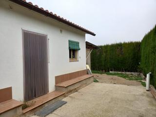Masia a Móra d´Ebre. Finca agricola de regadio con casa de campo, almacenes, cubierto