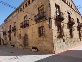 Casa a Bot. Oportunidea casa señorial historica a reformar en bot  terra alt
