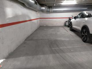 Aparcament cotxe a Móra d´Ebre. Oporutnidad plaza de parking en mora d, ebre