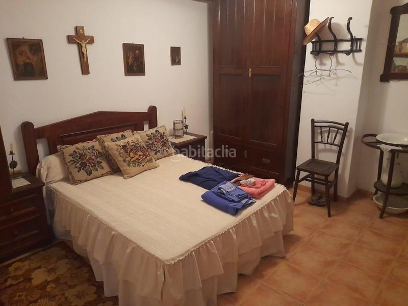 Foto 1a5c0cb1-bb3c-4adf-b93f-7c37d9dee192. Casa amb calefacció aparcament a Ascó