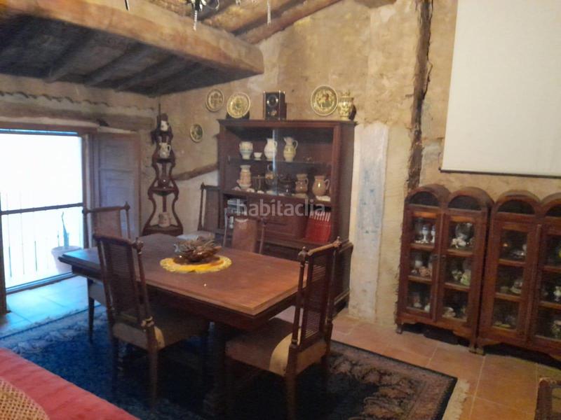 Foto 4b2e4962-b5b8-4905-bc75-a38b15c48df3. Casa amb calefacció aparcament a Ascó