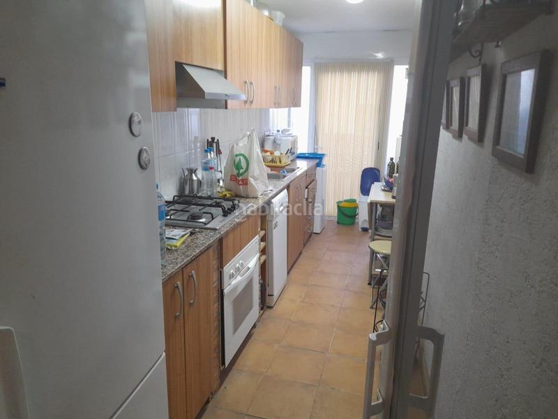 Foto 8dad4182-9b23-4b6b-ac52-3867166aaf01. Casa amb calefacció aparcament a Ascó