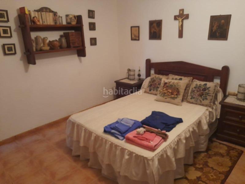 Foto ecaa6585-5269-4648-b85c-e5d6d6d1e12c. Casa amb calefacció aparcament a Ascó