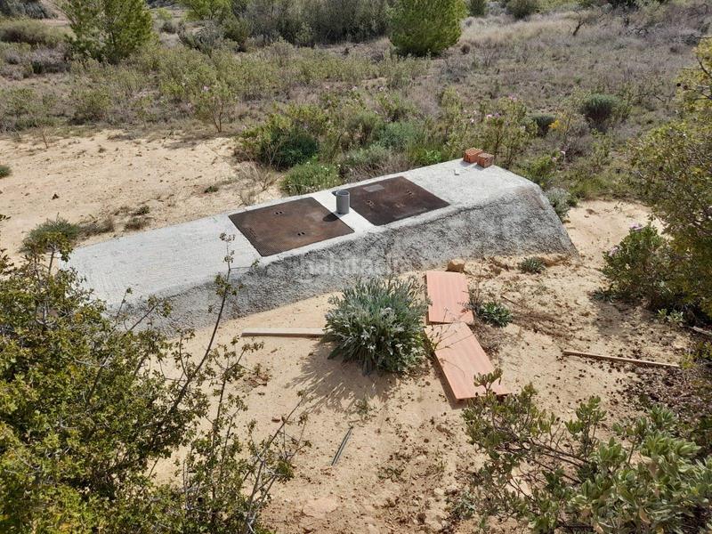 Foto 3c220dc2-6f82-4d0c-a039-46477905f63c. House in Batea