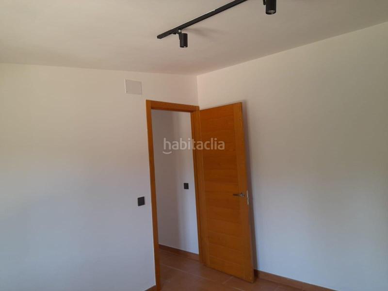 Foto 52e977b7-29e8-43fe-8862-49384f9a0ef6. House in Batea