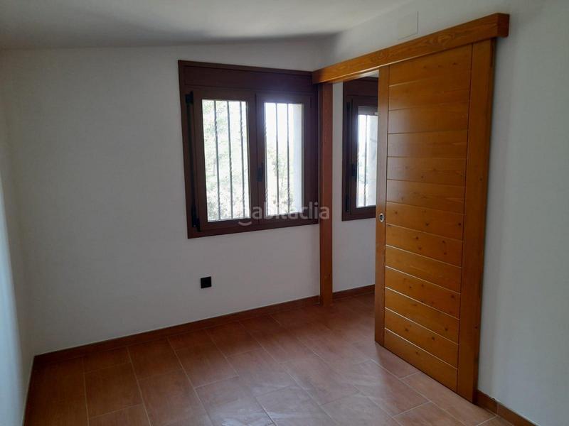 Foto 94fcebd5-b0a7-4a64-9923-b33340e7085d. House in Batea