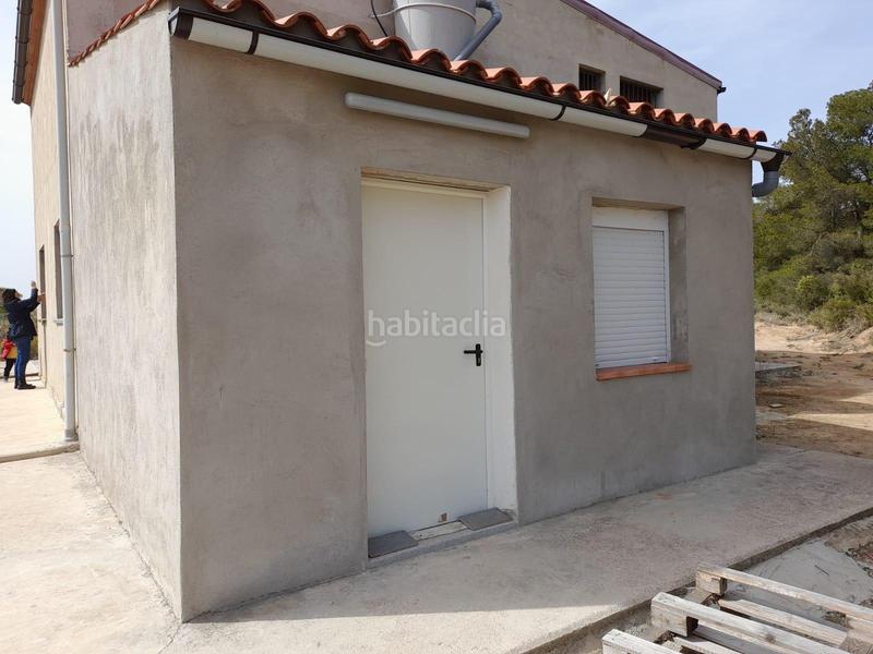 Foto c0afda1b-9a31-4a8d-b3eb-efd73c483e42. House in Batea