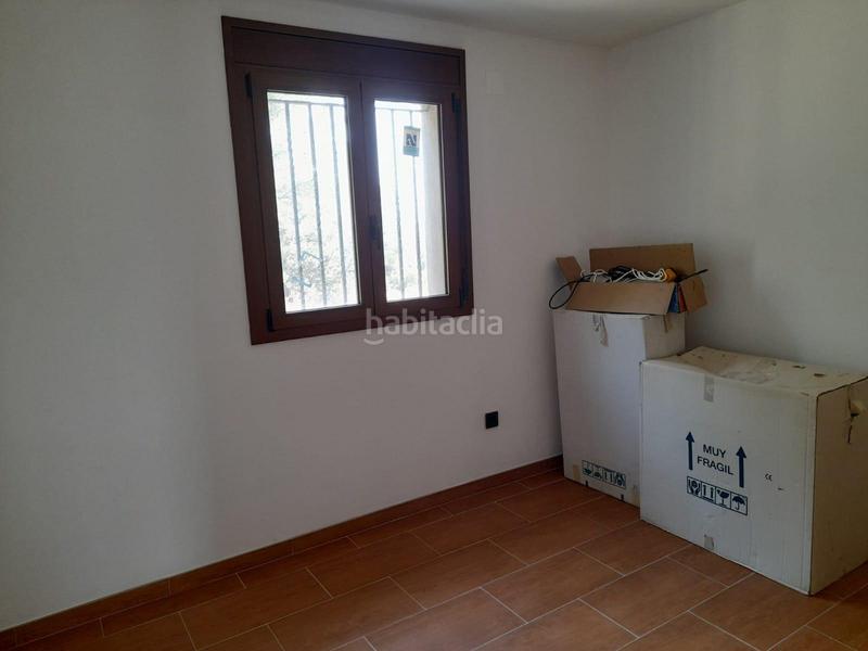 Foto c66a636b-d833-4491-8ed1-cac212b44dad. House in Batea