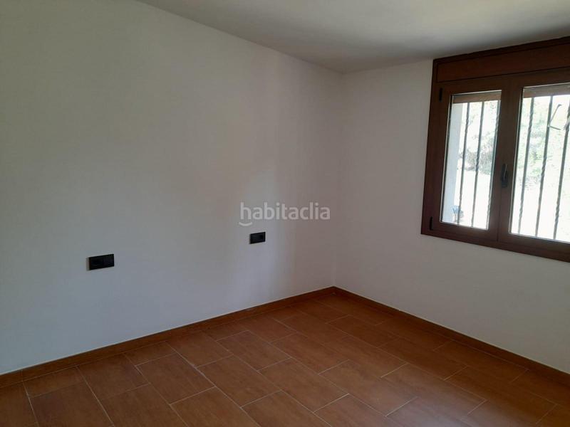 Foto d85714f8-e2ba-455b-81b9-e5e004193967. House in Batea