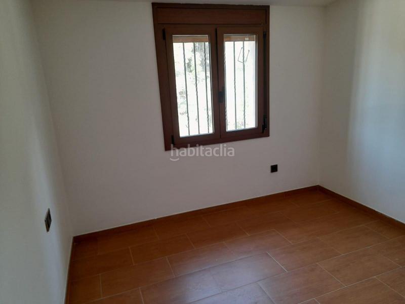 Foto e47b08a0-2097-46cb-9362-a534057cc3d8. House in Batea