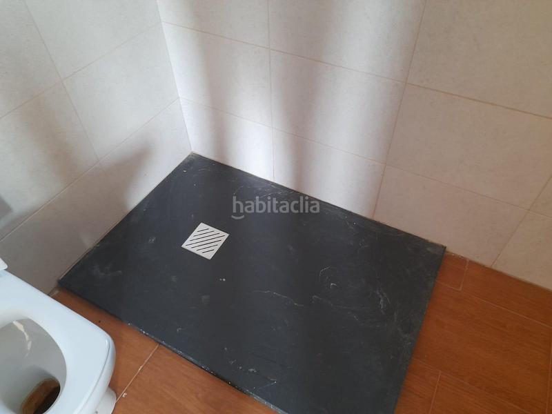 Foto f6c5e3cf-8a63-45cd-bcb6-c5d10c7e120b. House in Batea