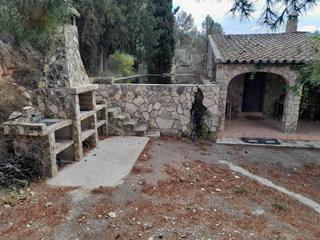 Finca rústica a Ascó. Oportunidad finca rustica de regadio con casa de campo equipada