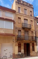 Casa a Ginestar. Ocasion gran casa de pueblo en ginestar ribera debre
