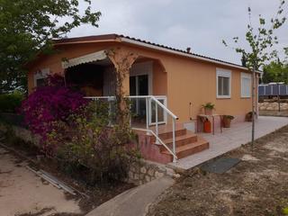 Rural plot in Garcia. Oportunidad finca de 0,7 has.con vivienda en su interior, piscin