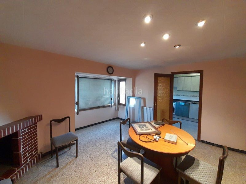 Foto 08f4a6ca-a62d-4b8e-bdb9-fe39f75aaa4d. Casa amb calefacció a Benissanet