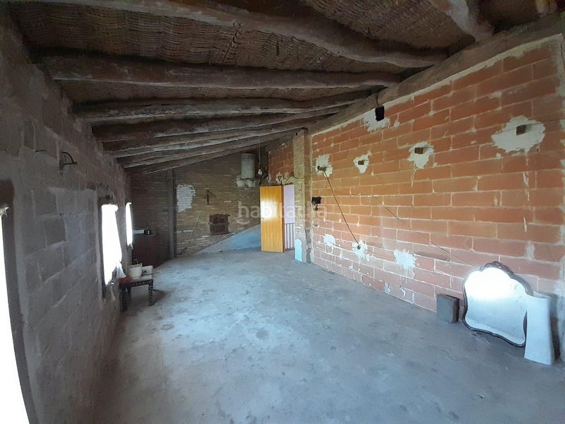 Foto 1bfaa30a-10d7-4a29-91f6-6b1a0243a559. Casa amb calefacció a Benissanet